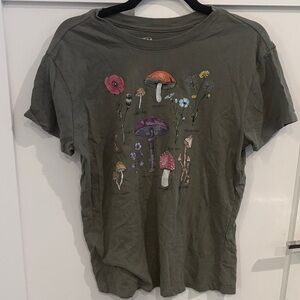 Botanical Mushroom Graphic Tee - Green